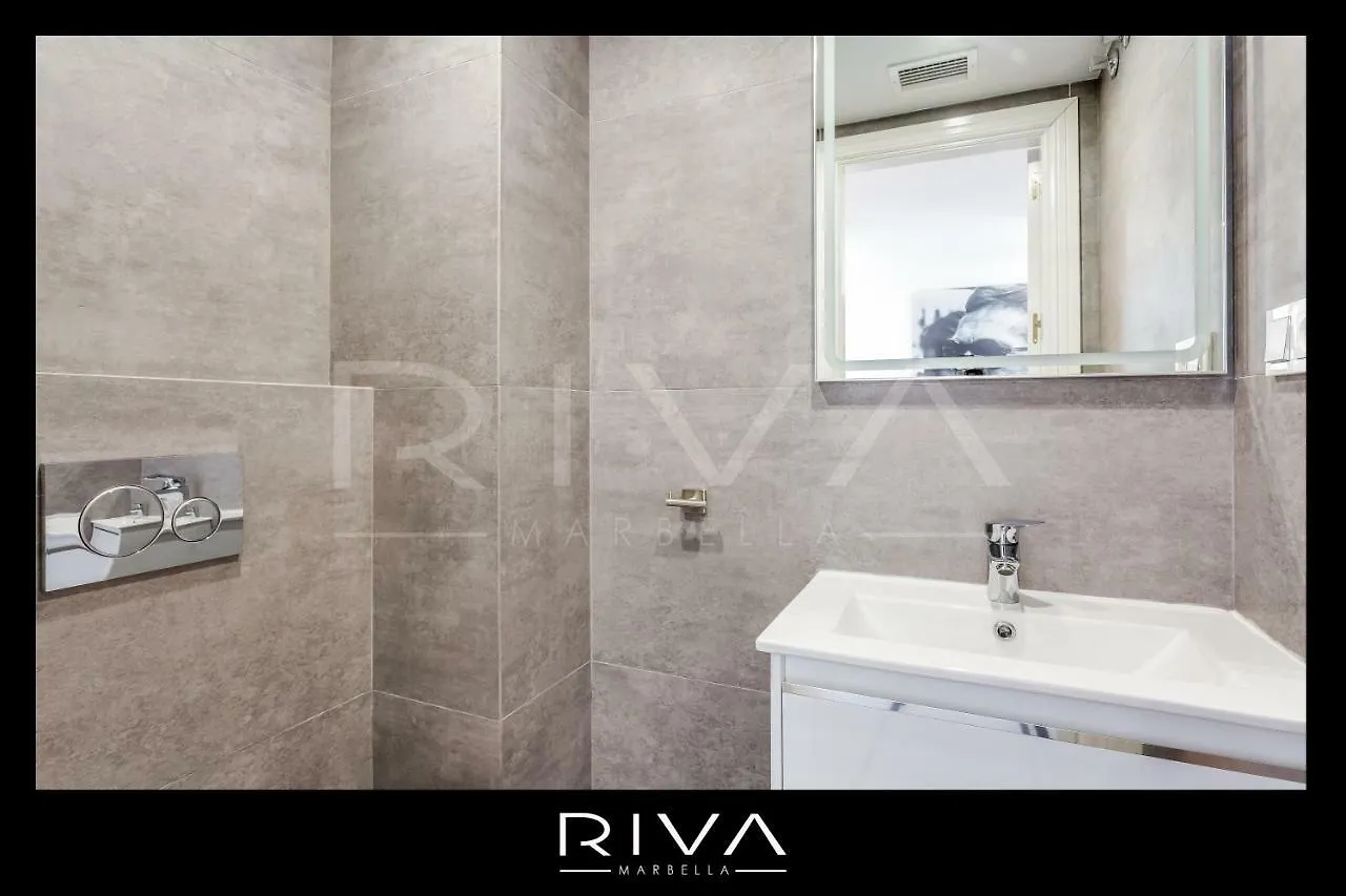 By Riva - 4 Bedroom Apartment In Dama De Noche Marbella